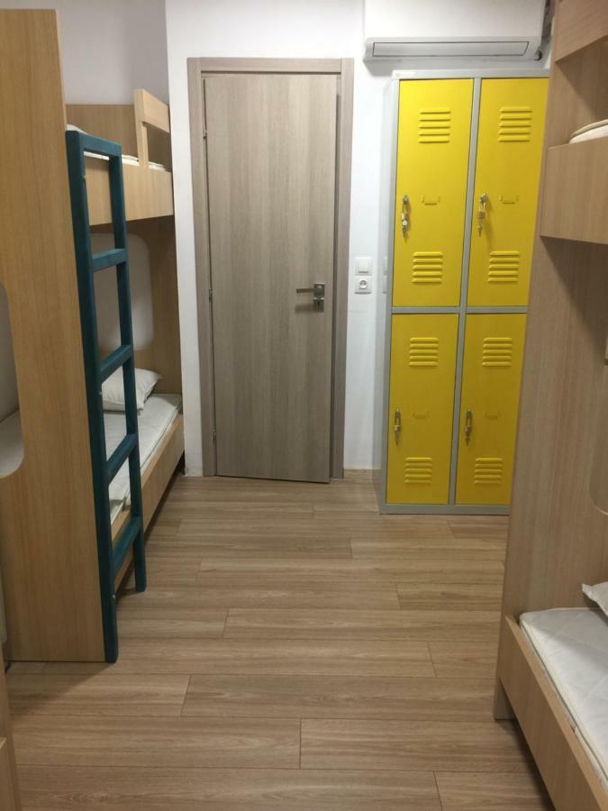 Loutraki Hostel Buitenkant foto