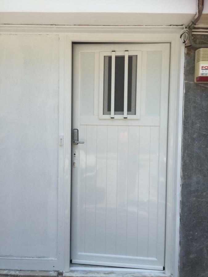 Loutraki Hostel Buitenkant foto