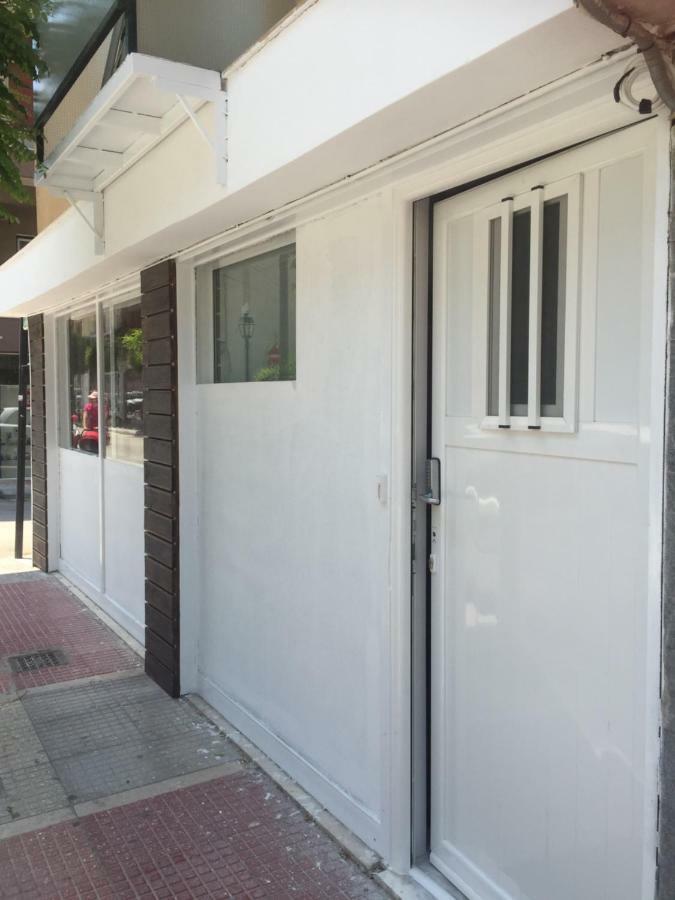 Loutraki Hostel Buitenkant foto