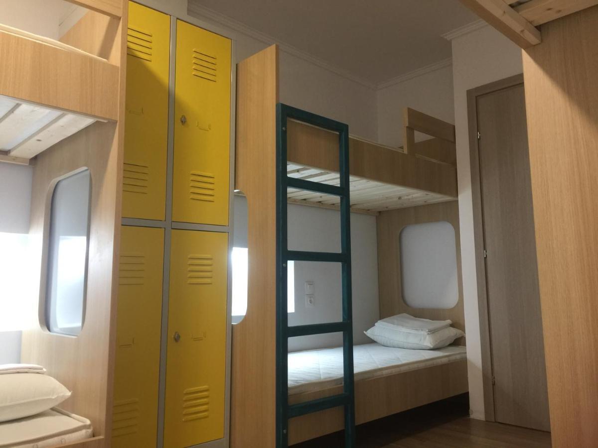 Loutraki Hostel Buitenkant foto